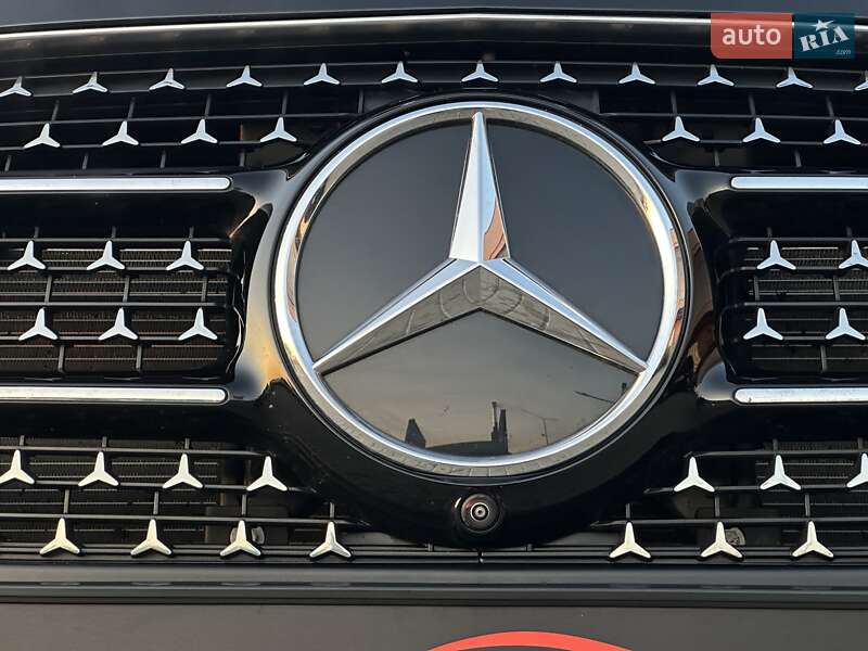 Мінівен Mercedes-Benz V-Class 2024 в Мукачевому