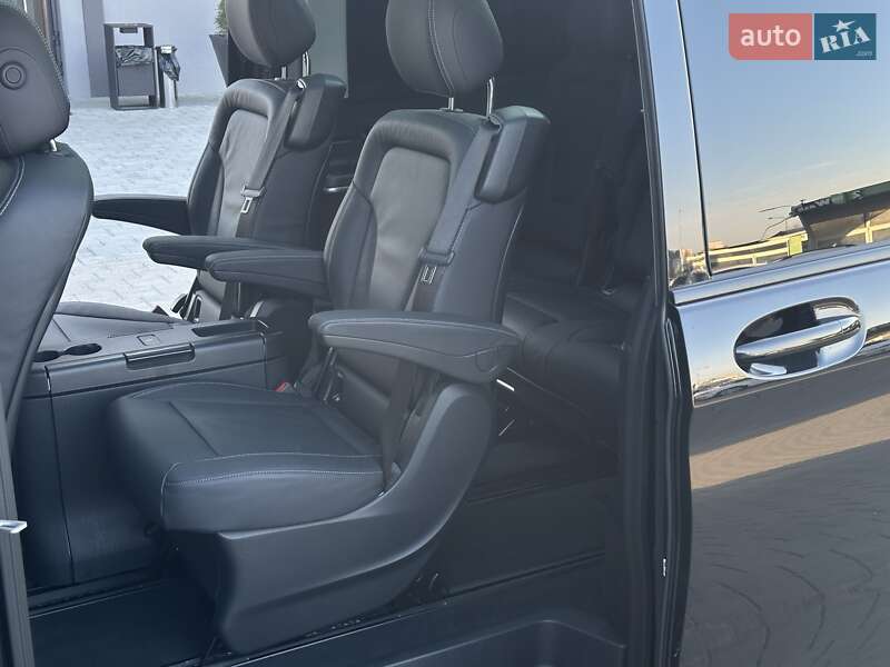 Мінівен Mercedes-Benz V-Class 2024 в Мукачевому