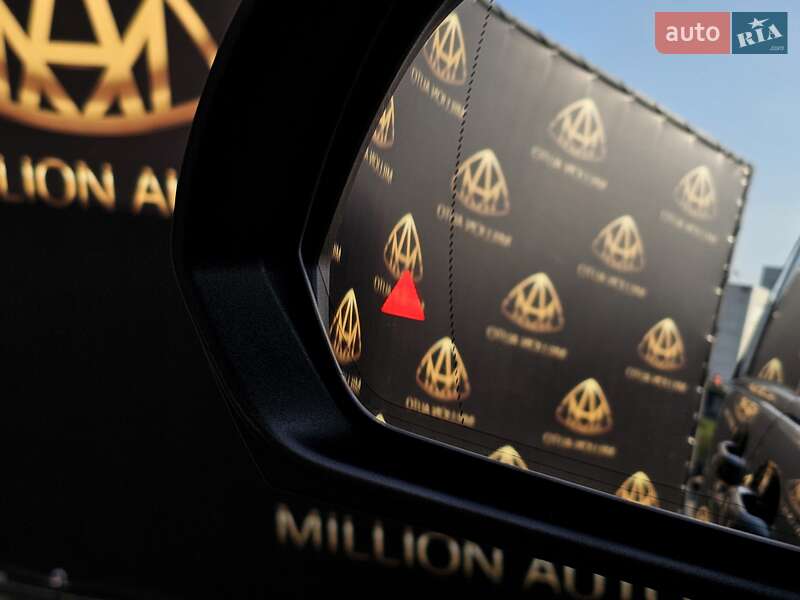 Минивэн Mercedes-Benz V-Class 2016 в Киеве