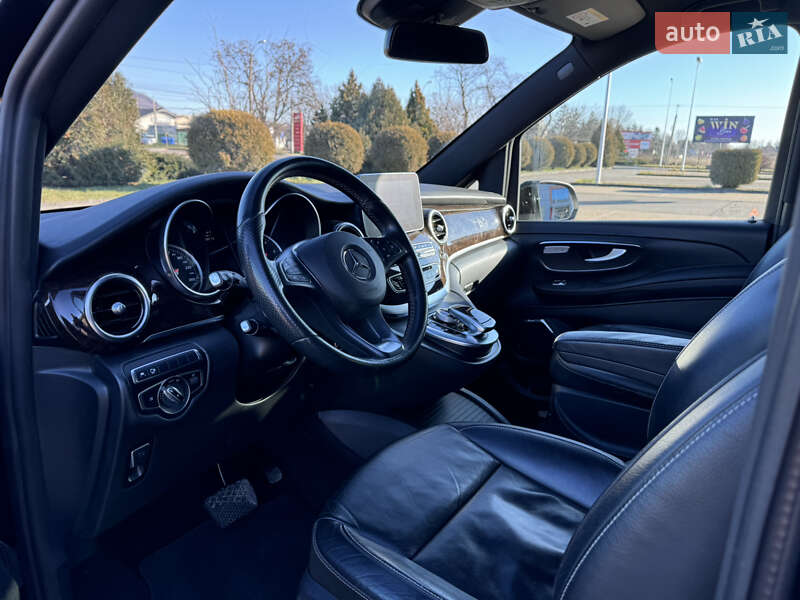 Минивэн Mercedes-Benz V-Class 2019 в Виноградове
