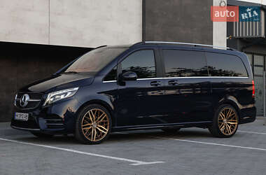 Минивэн Mercedes-Benz V-Class 2020 в 