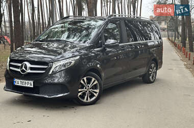 Минивэн Mercedes-Benz V-Class 2020 в Киеве