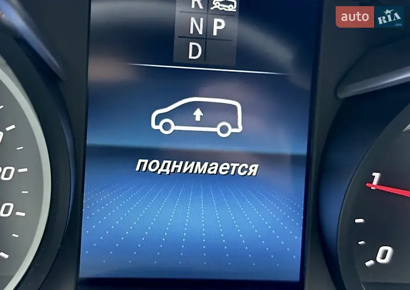 Мінівен Mercedes-Benz V-Class 2022 в 