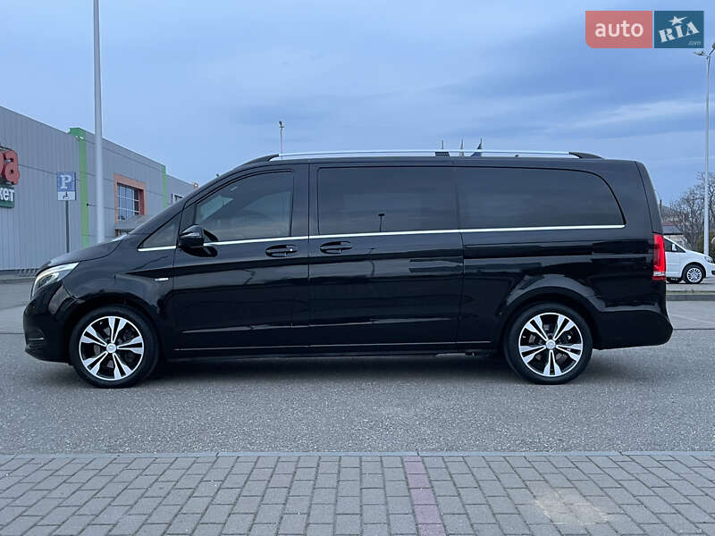 Минивэн Mercedes-Benz V-Class 2016 в Виноградове