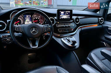 Мінівен Mercedes-Benz V-Class 2016 в 