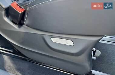 Мінівен Mercedes-Benz V-Class 2019 в 