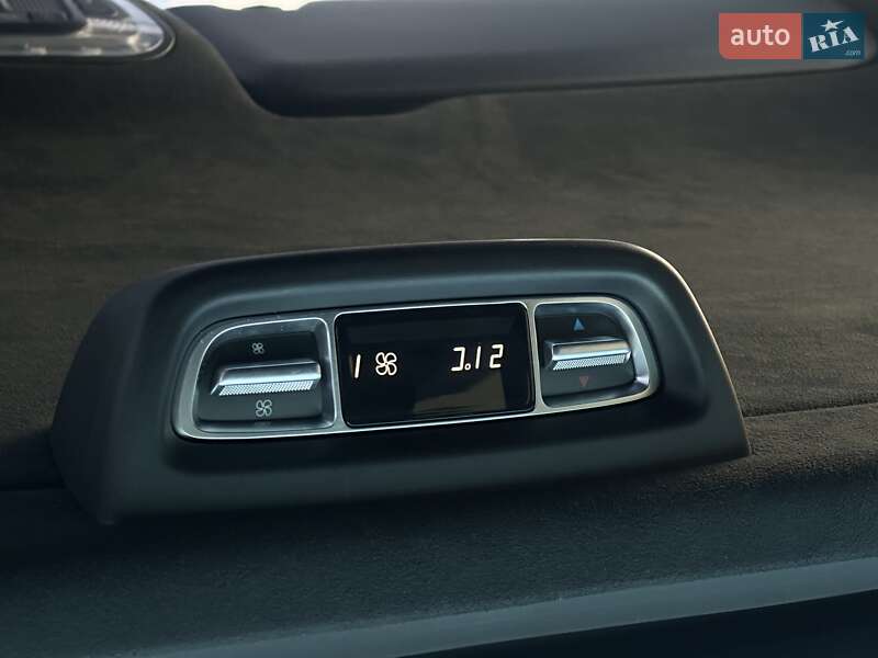 Минивэн Mercedes-Benz V-Class 2020 в Мукачево