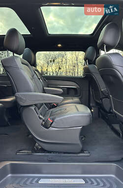 Минивэн Mercedes-Benz V-Class 2021 в 