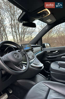 Минивэн Mercedes-Benz V-Class 2021 в 