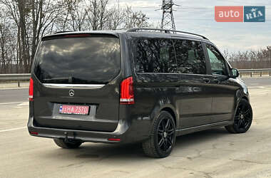 Минивэн Mercedes-Benz V-Class 2021 в 