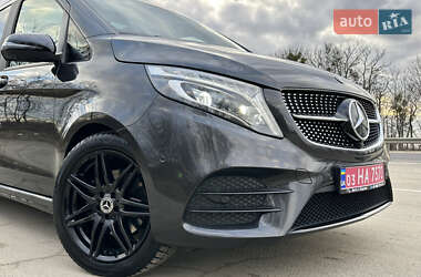 Минивэн Mercedes-Benz V-Class 2021 в 
