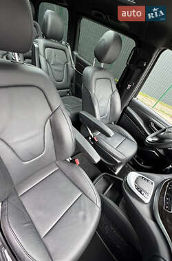 Минивэн Mercedes-Benz V-Class 2021 в 