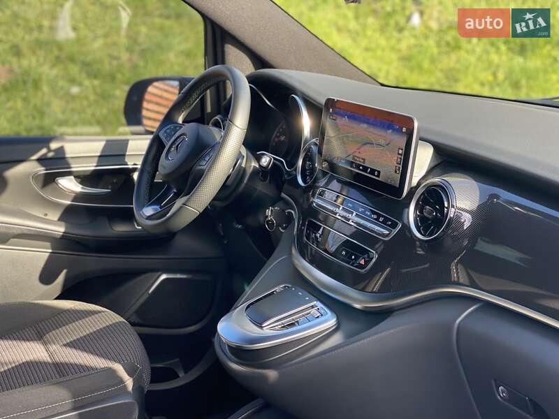 Минивэн Mercedes-Benz V-Class 2023 в Мукачево