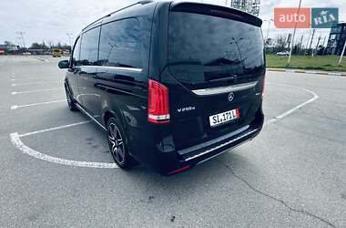 Минивэн Mercedes-Benz V-Class 2017 в 