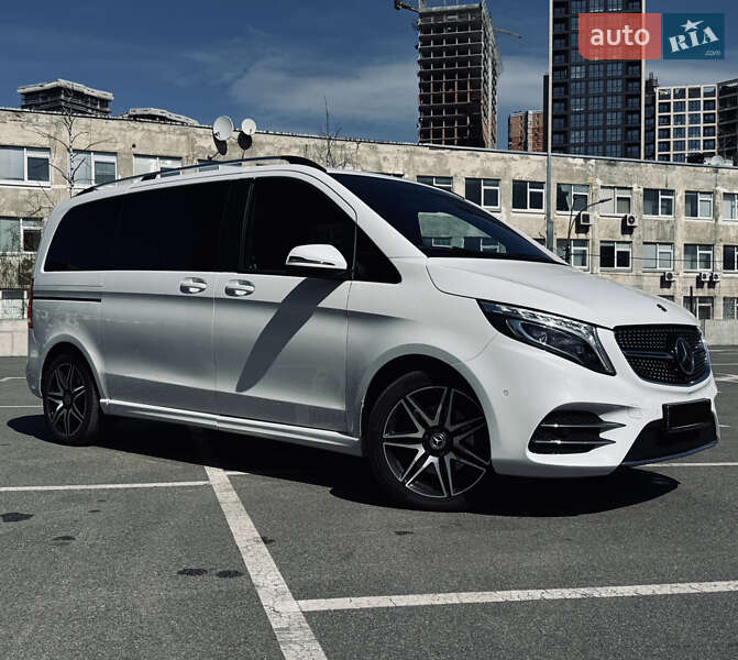Минивэн Mercedes-Benz V-Class 2020 в Киеве