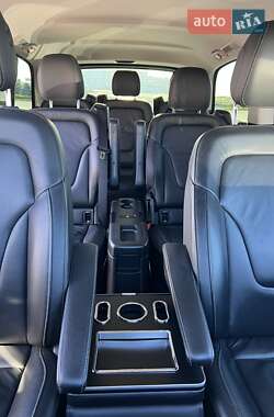 Минивэн Mercedes-Benz V-Class 2018 в 