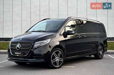 Минивэн Mercedes-Benz V-Class 2024 в 