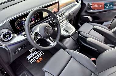 Минивэн Mercedes-Benz V-Class 2024 в 