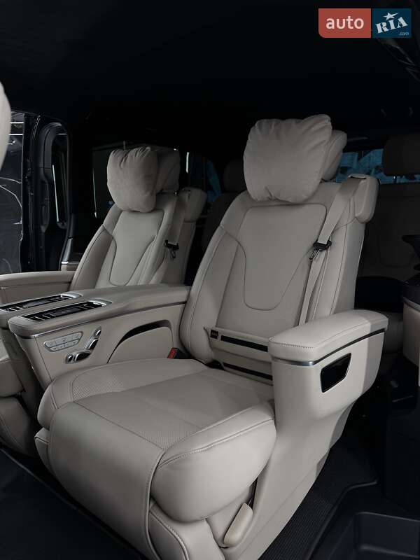 Минивэн Mercedes-Benz V-Class 2025 в Киеве