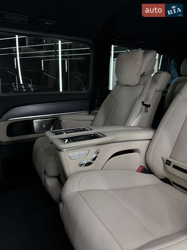Минивэн Mercedes-Benz V-Class 2025 в Киеве