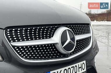 Минивэн Mercedes-Benz V-Class 2021 в 