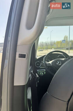 Минивэн Mercedes-Benz V-Class 2020 в 