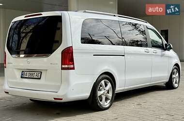 Минивэн Mercedes-Benz V-Class 2016 в 
