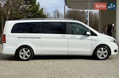 Минивэн Mercedes-Benz V-Class 2016 в 