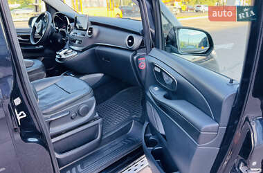 Минивэн Mercedes-Benz V-Class 2015 в 