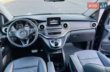 Минивэн Mercedes-Benz V-Class 2015 в 