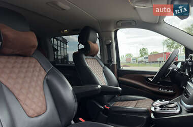 Мінівен Mercedes-Benz V-Class 2016 в 