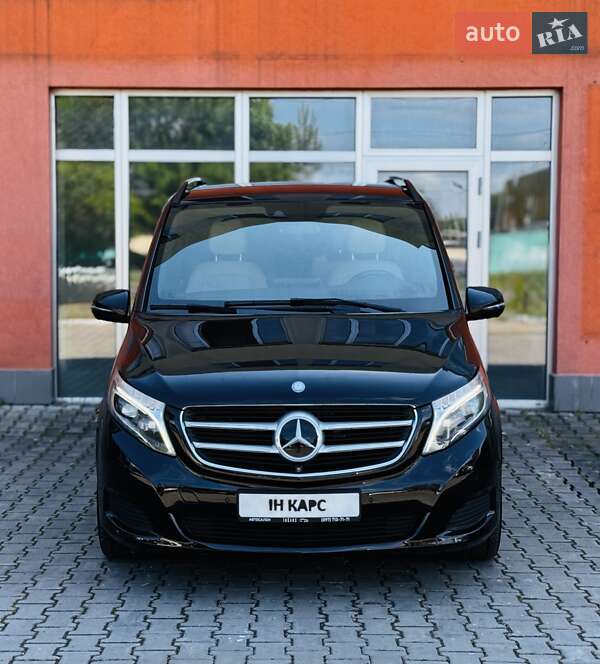 Минивэн Mercedes-Benz V-Class 2017 в Одессе