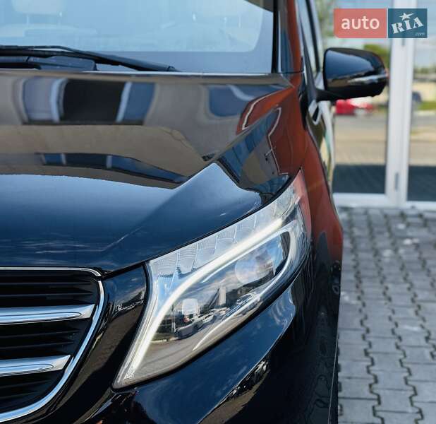 Минивэн Mercedes-Benz V-Class 2017 в Одессе
