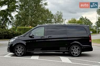 Мінівен Mercedes-Benz V-Class 2022 в 