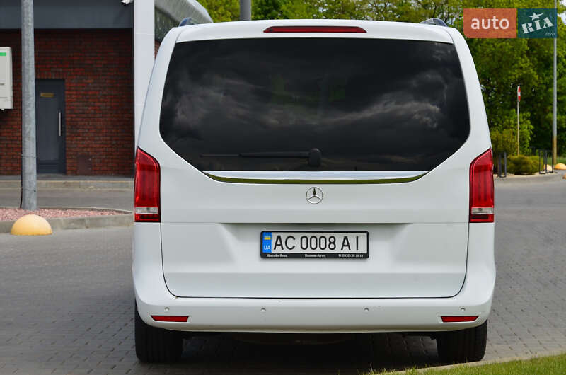 Мінівен Mercedes-Benz V-Class 2015 в Луцьку