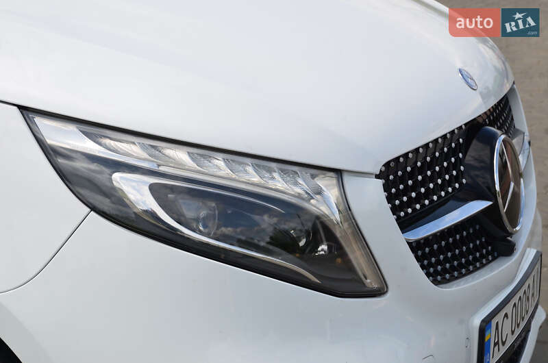 Мінівен Mercedes-Benz V-Class 2015 в Луцьку
