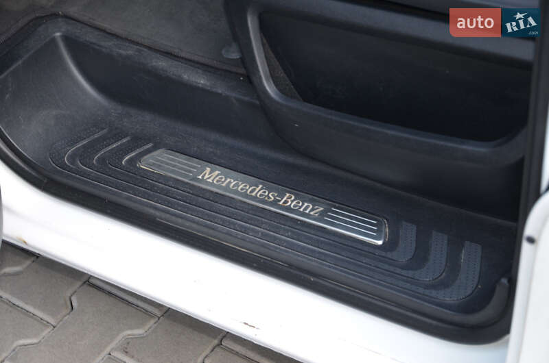 Мінівен Mercedes-Benz V-Class 2015 в Луцьку