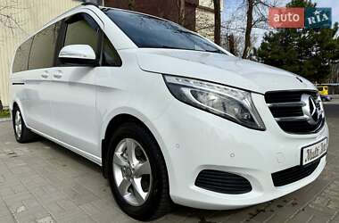 Мінівен Mercedes-Benz V-Class 2016 в 