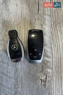 Мінівен Mercedes-Benz V-Class 2015 в 
