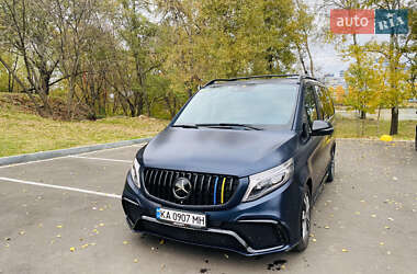 Мінівен Mercedes-Benz V-Class 2016 в 