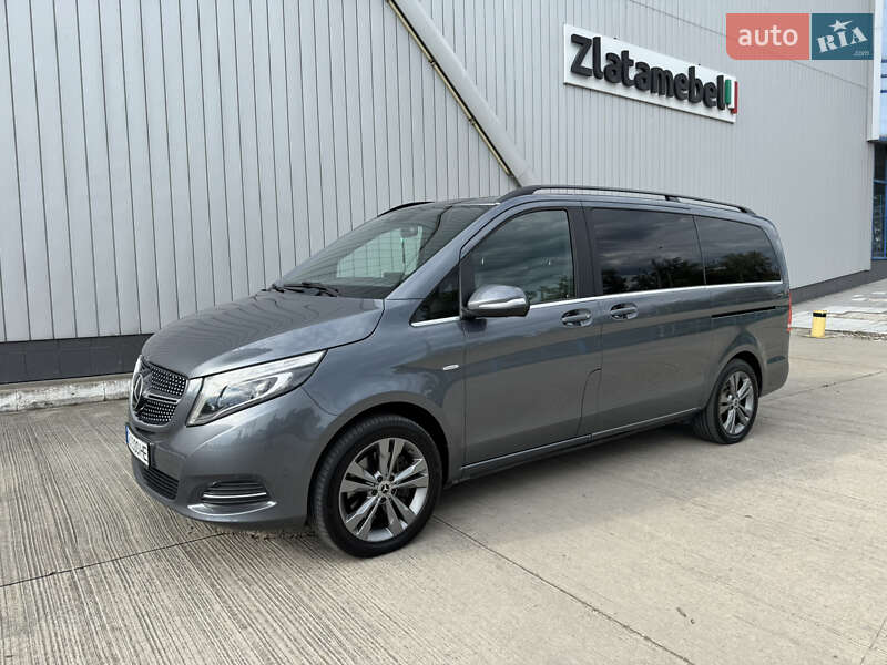 Mercedes-Benz V-Class 2015