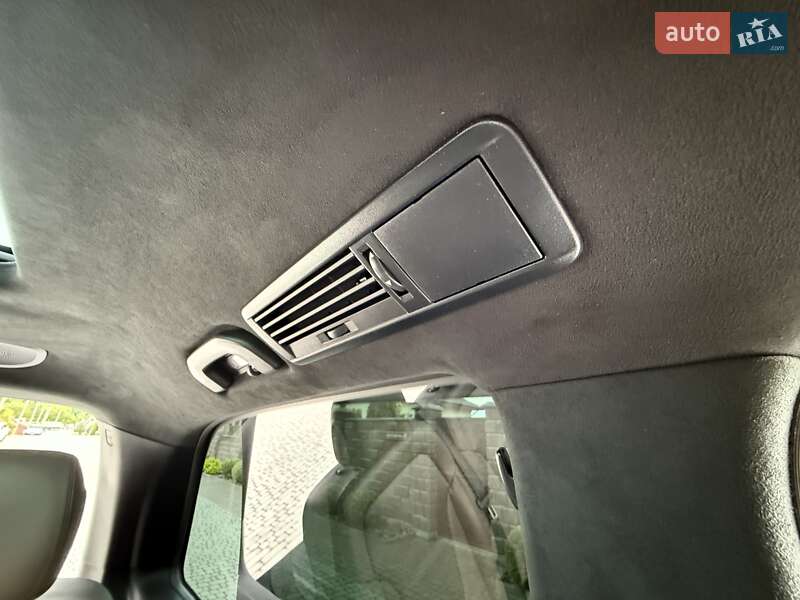 Мінівен Mercedes-Benz V-Class 2021 в Рівному