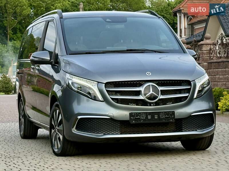 Мінівен Mercedes-Benz V-Class 2021 в Рівному