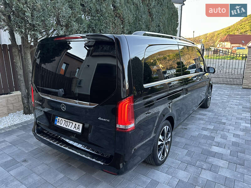 Минивэн Mercedes-Benz V-Class 2016 в Виноградове
