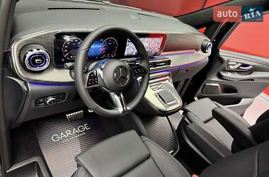 Минивэн Mercedes-Benz V-Class 2025 в 