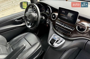 Минивэн Mercedes-Benz V-Class 2015 в 