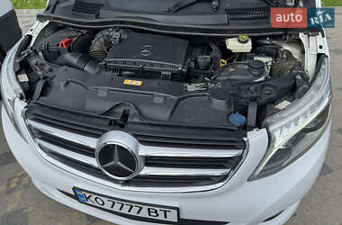 Минивэн Mercedes-Benz V-Class 2015 в 