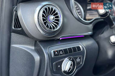 Мінівен Mercedes-Benz V-Class 2015 в 