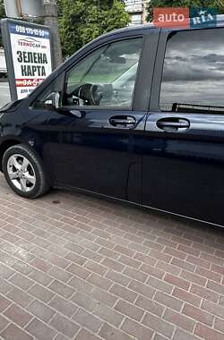 Мінівен Mercedes-Benz V-Class 2016 в 