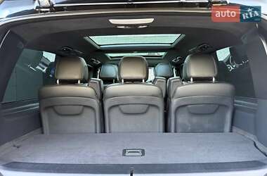 Минивэн Mercedes-Benz V-Class 2018 в 